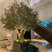 Umjetno staro mediteransko stablo masline